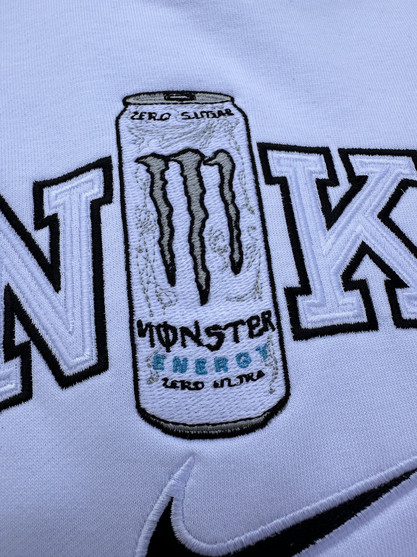 Monster White & Monster Ultra Rosa
