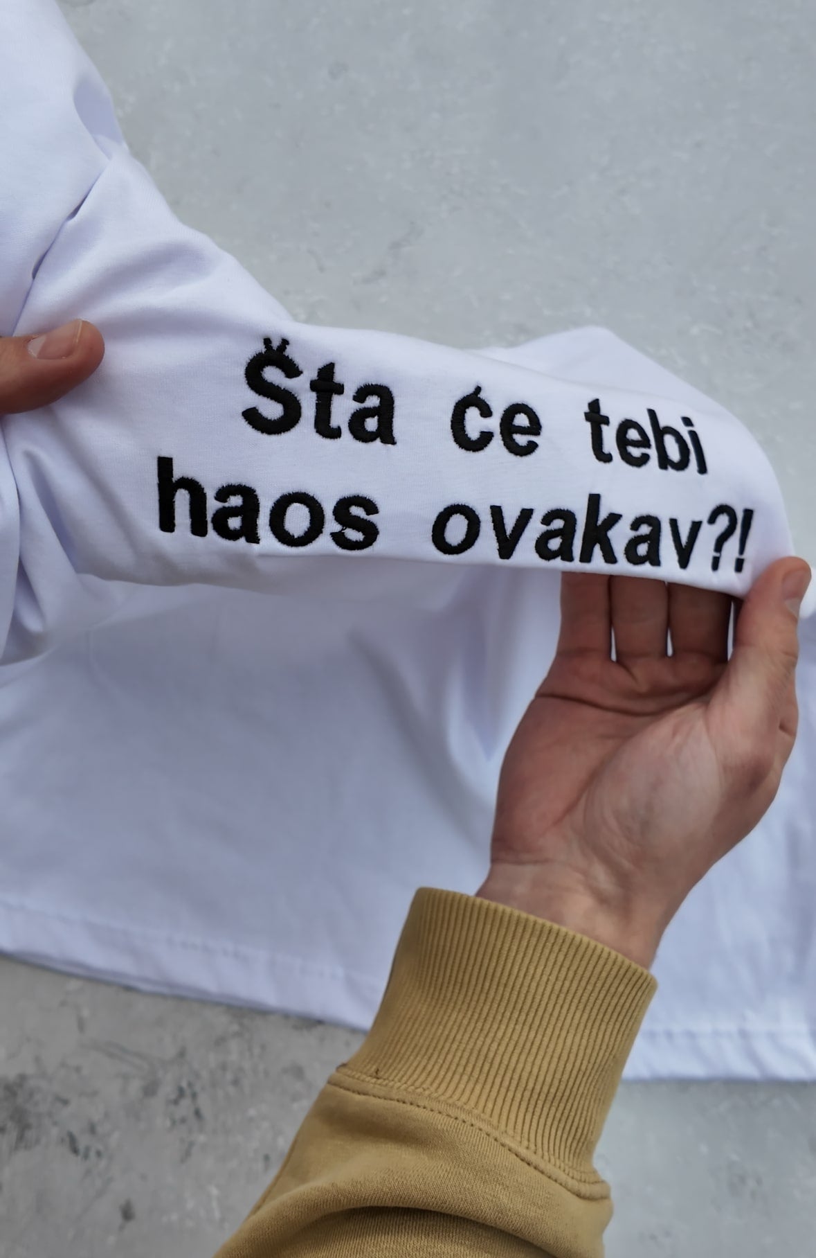 Majica sa tvojim natpisom po želji